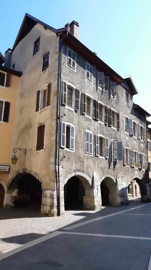 L'Appartement De Chiara A Annecy Bagian luar foto