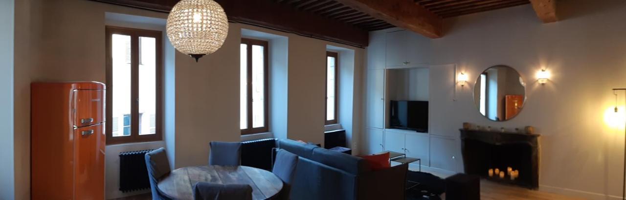 L'Appartement De Chiara A Annecy Bagian luar foto